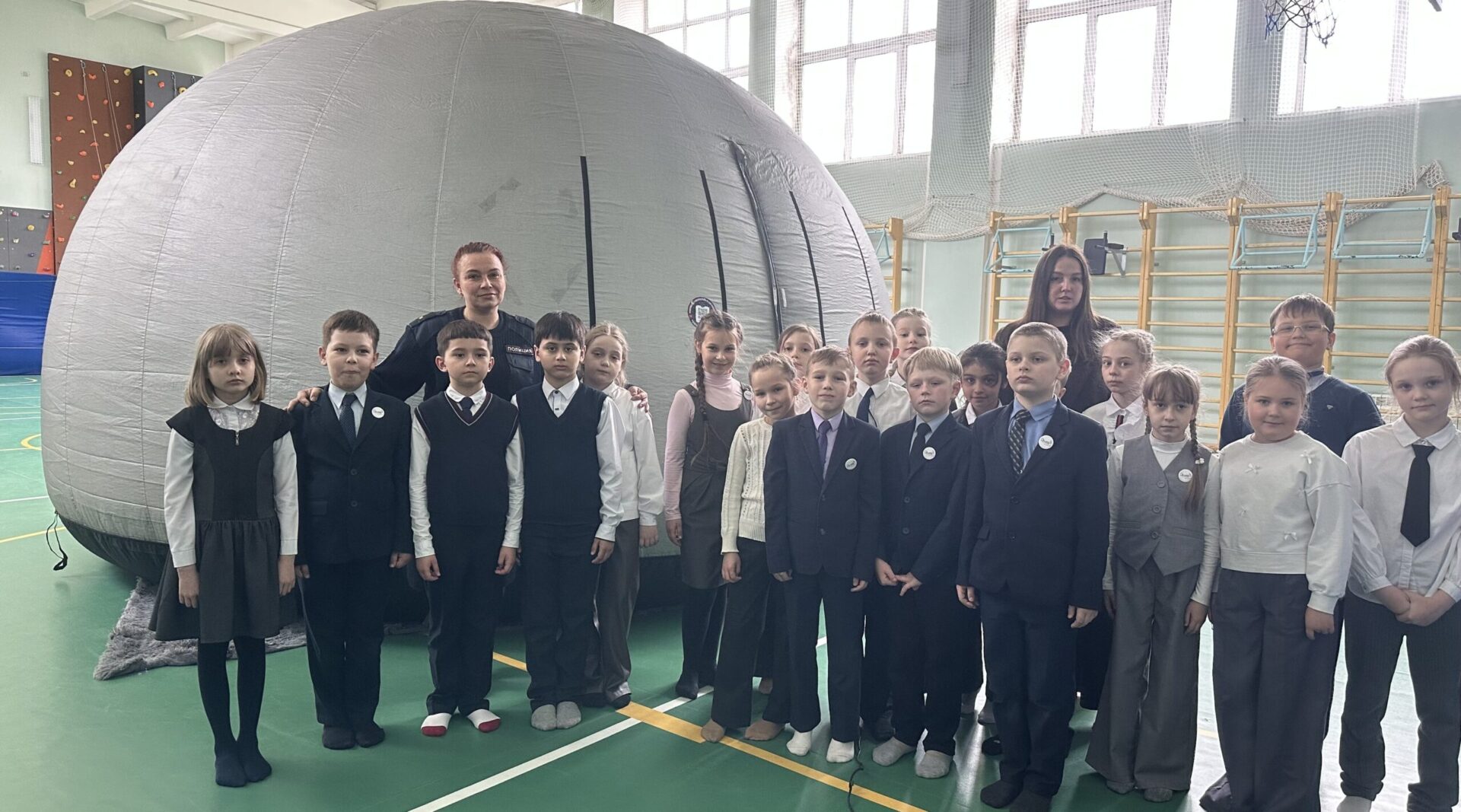 В Унече транспортные полицейские приняли участие в акции «Неделя космоса»