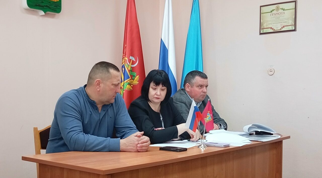 На заседании Севского районного Совета рассмотрены важные вопросы