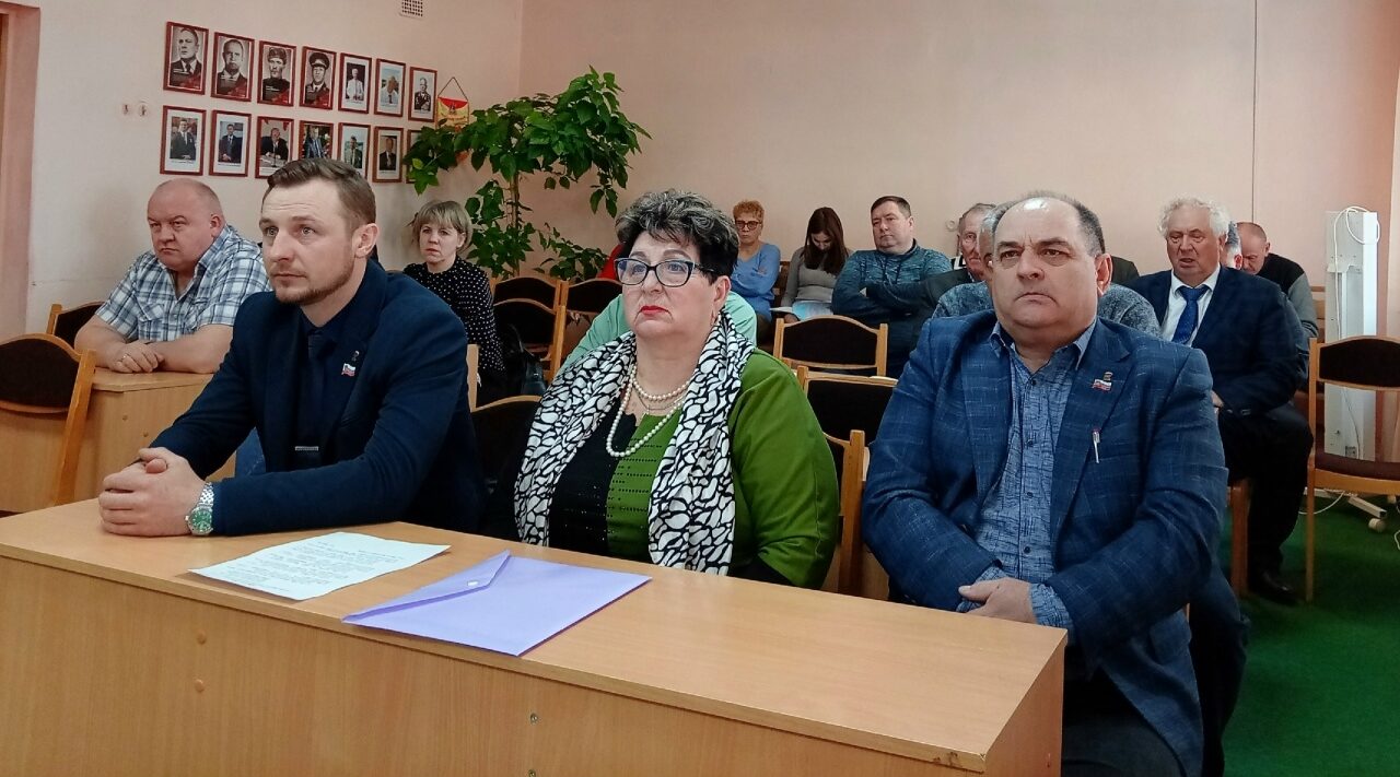 Депутаты районного Совета рассмотрели шесть вопросов