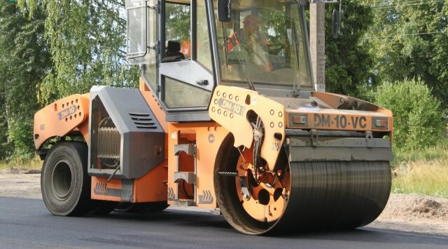 В Комаричском районе Брянщины проведут ремонт участка автодороги «Украина» – Комаричи
