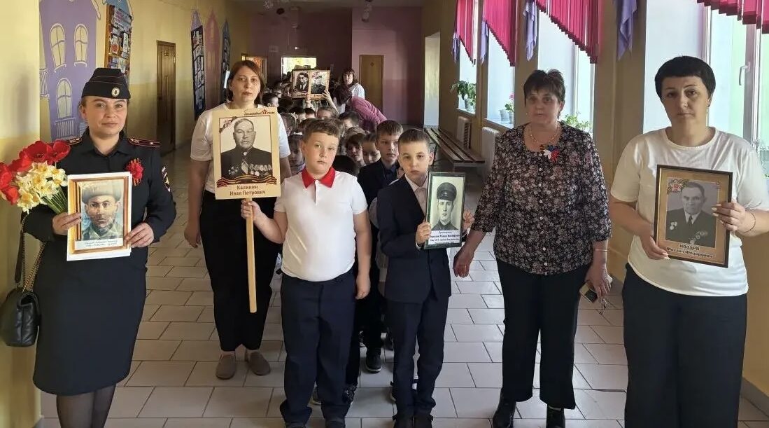 Транспортные полицейские ЛОП на станции Унеча приняли участие в «Классной встрече»