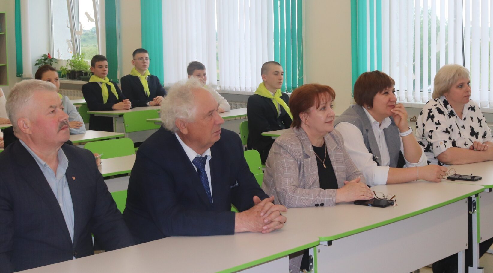 В Севской школе №2 имени И.Г. Петровского прошло отчетное мероприятие агротехнологического класса