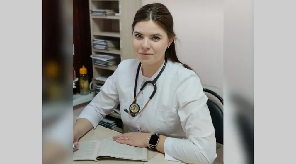 В Жуковской межрайонной больнице работает молодой врач-педиатр Валерия Никитина