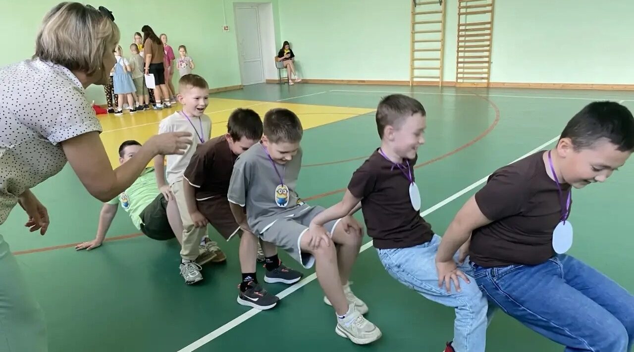 В летнем оздоровительном лагере СОШ №2 прошла игровая программа «Быть здоровым — здорово!»