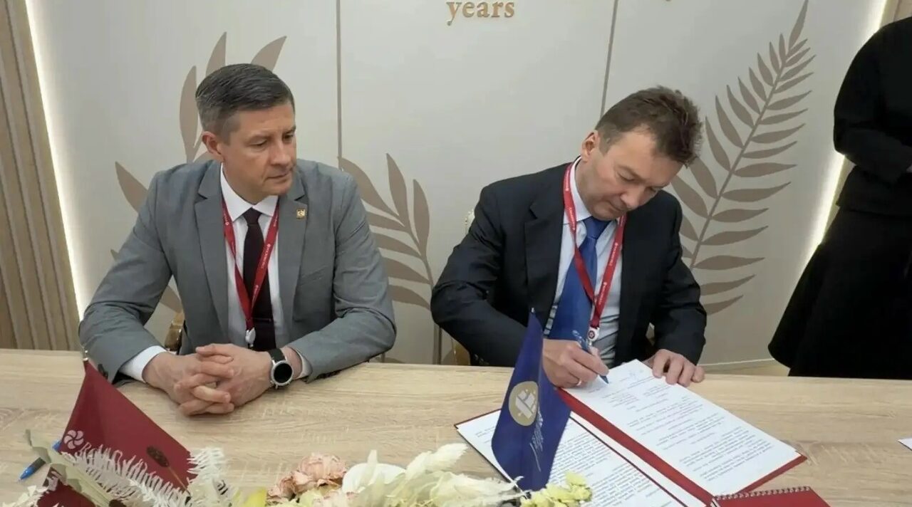 Егор Ковальчук и Виктор Линник подписали инвестиционное соглашение