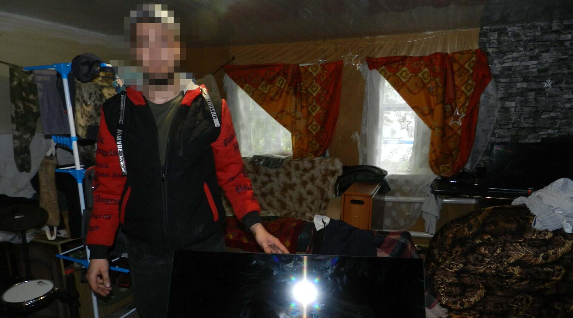 В Брянске жителя поселка Белые Берега осудят за кражу телевизора с железнодорожного вокзала
