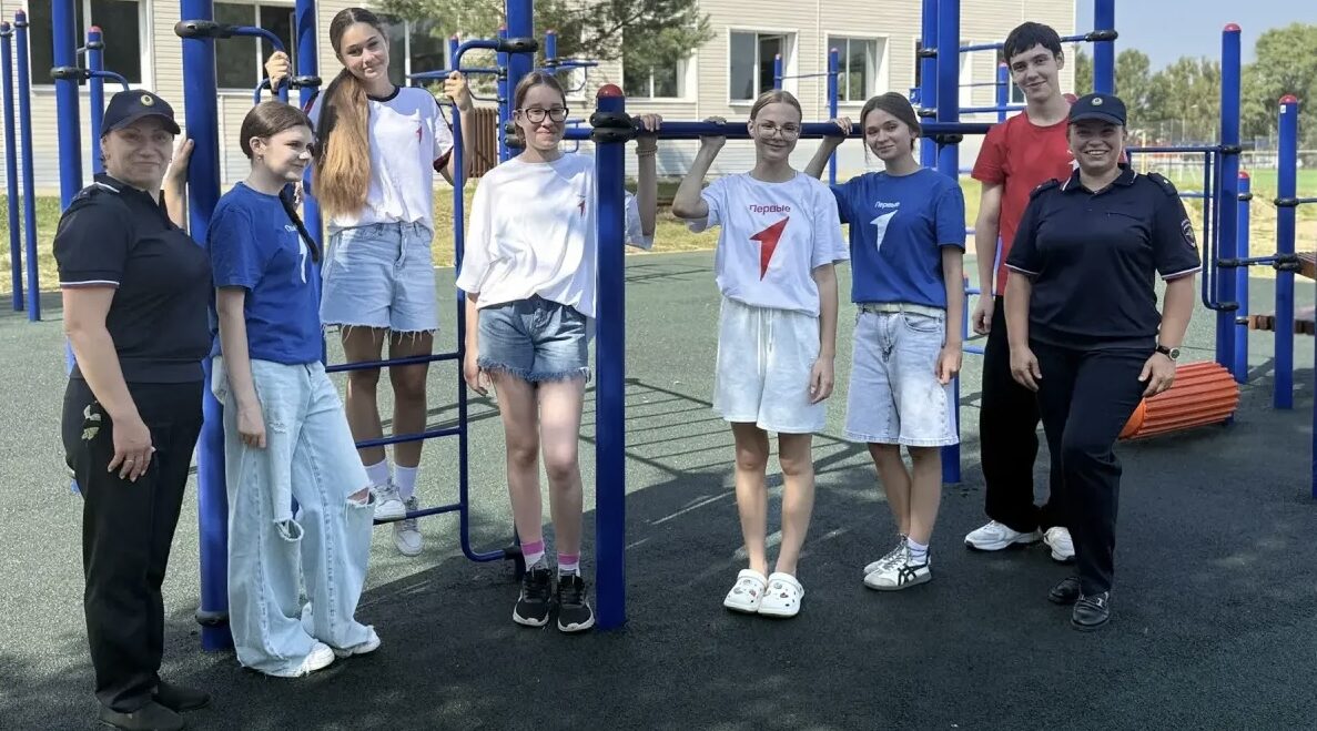 В Унече транспортные полицейские провели общероссийскую акцию «Зарядка со стражем порядка»