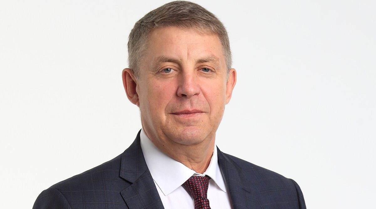 Александр Богомаз поблагодарил пришедших на избирательные участки