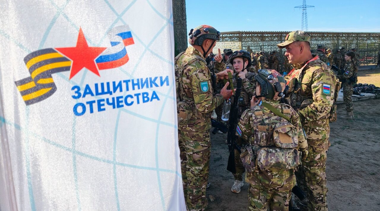 Брянская «Заря» прошла военно-тактическую игру на местности