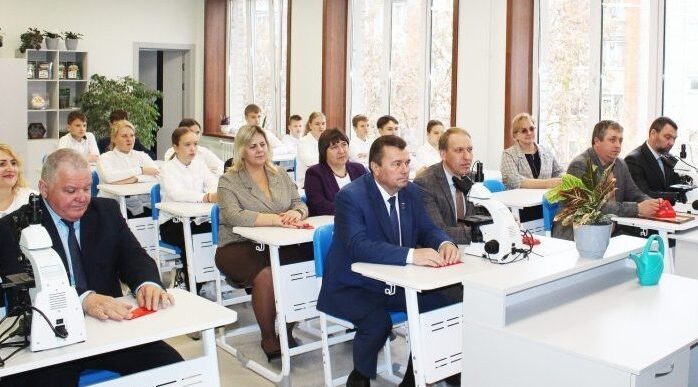 На Брянщине в рамках программы «Кадры в АПК» открыты агротехнологические классы