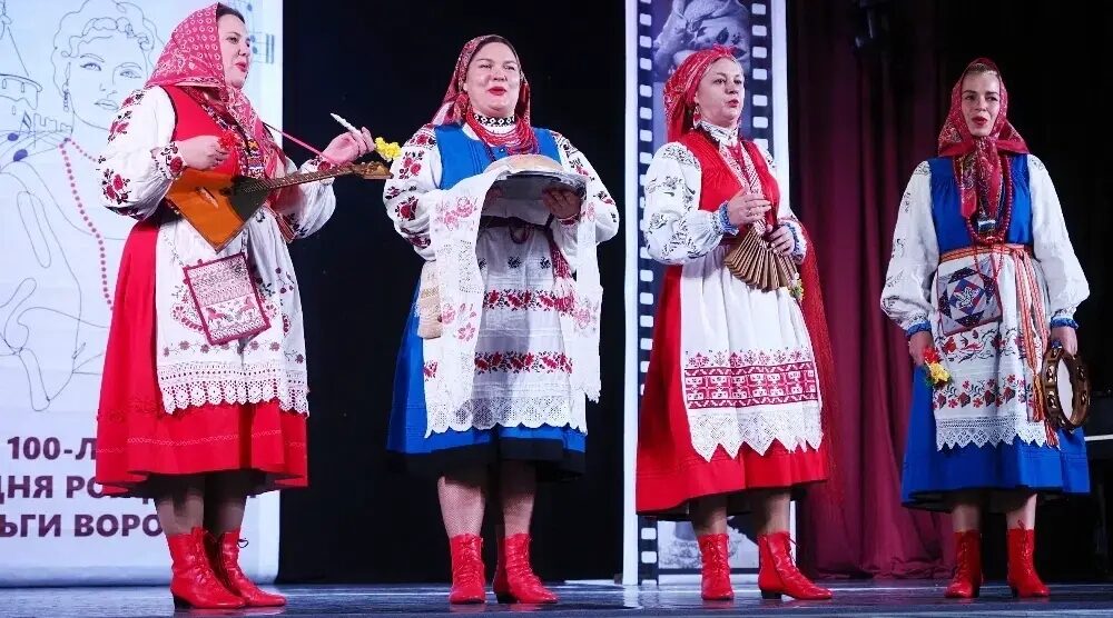 Брянский фольклорный ансамбль «Макоша» стал лауреатом Всероссийского конкурса «Голоса России»