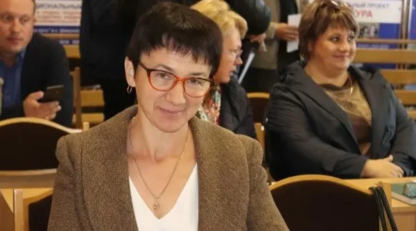 Елена Добродей: Военнослужащие по контракту берегут рубежи нашей Родины