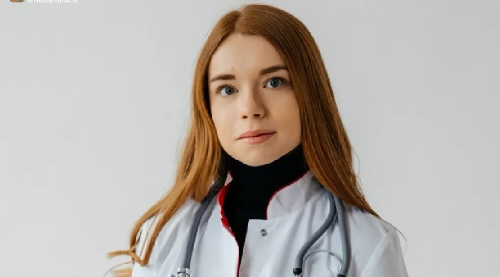 В Брянской детской поликлинике №2 приступила к приему юных пациентов молодой специалист