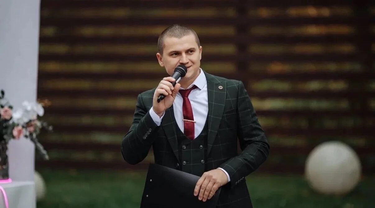 Иван Дайнеко из посёлка Климово заключил соцконтракт и приобрёл новую аппаратуру