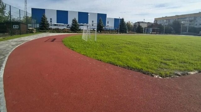 В Трубчевске идет завершающий этап благоустройства общественной территории