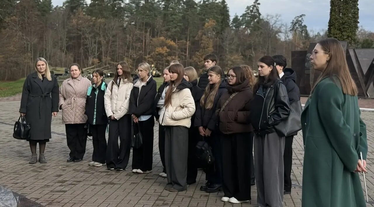 Учащиеся СОШ №28 побывали в нескольких значимых местах Брянской области